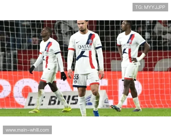 巴黎圣日耳曼1-3爆冷负于雷恩，登贝莱破门难救主